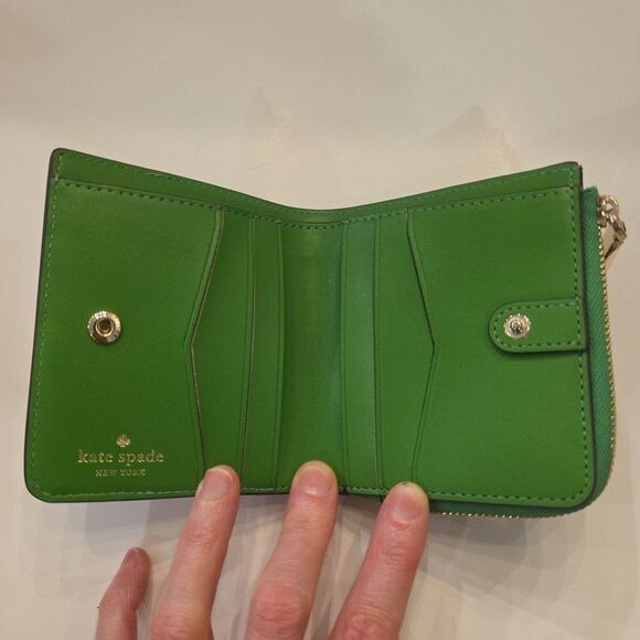 KATE SPADE Staci Colorblock Navy/Kelly Green Small L-Zip  Bifold Wallet‎ NWOT - Picture 3 of 8